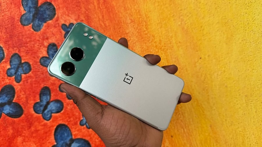 <div class="paragraphs"><p>OnePlus Nord 4 5G series phone.</p></div>